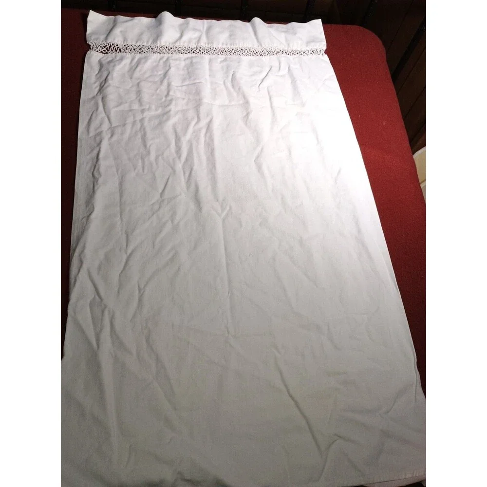 9 Vintage Pillowcases Crochet All White Cotton Craft Cutter